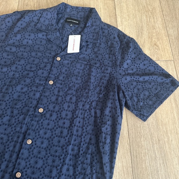 Lucky Brand Men's Eyelet Short Sleeve Button‎ Up Shirt Navy Blue Small NEW - Picture 1 of 10